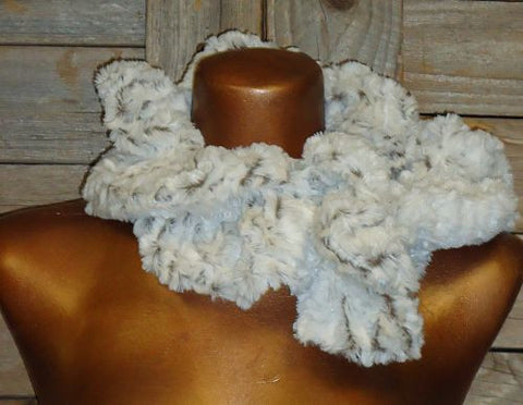 #30015A White Faux Fur Scarf